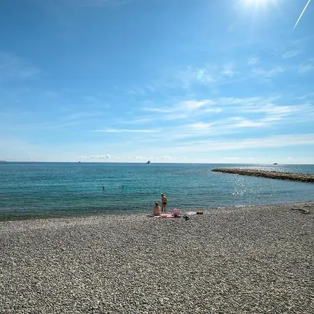 Apartment Le Coq Elisee - Parking - Ac - Wi-fi - Downtown Menton